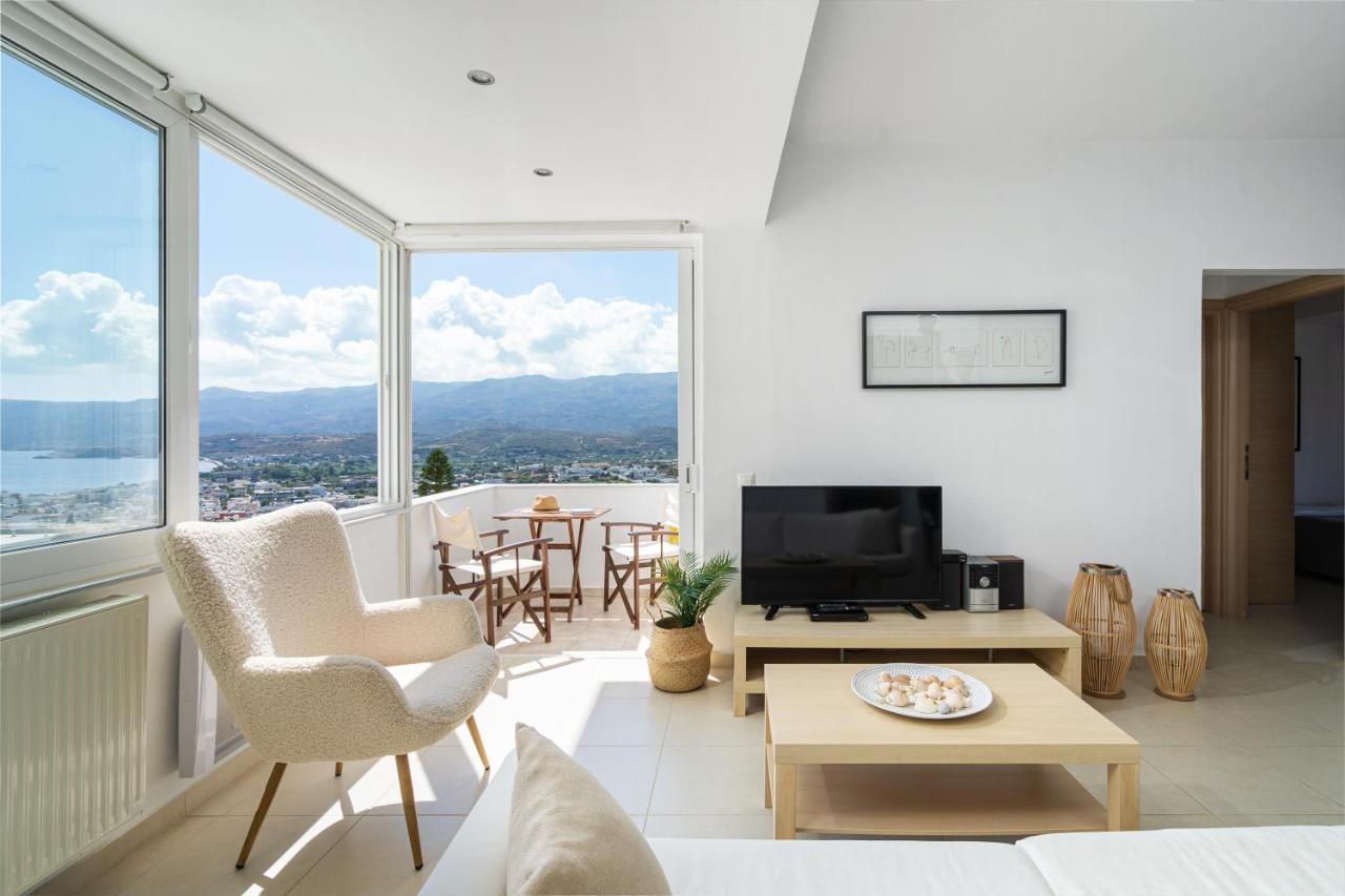 Mira Sitia Luxury Apartment Exterior photo